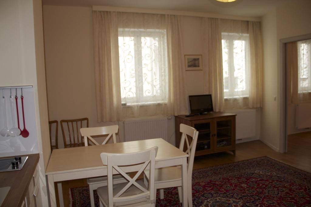 Premarental Wenen